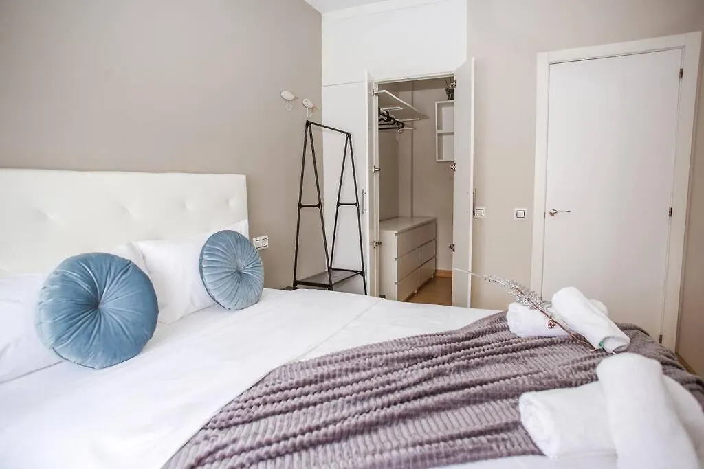 Al46 - Apartamento Moderno Playa Fenals Lloret de Mar Apartment